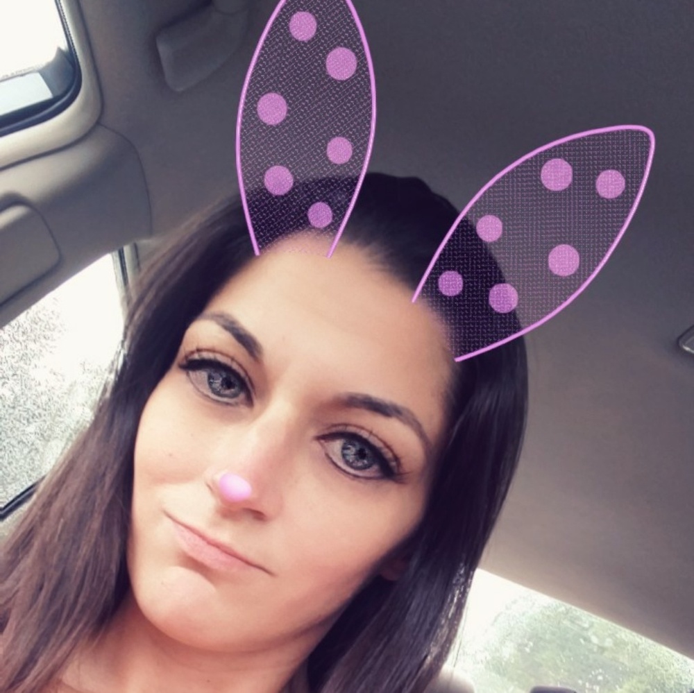 Meet your Posher, Lauren